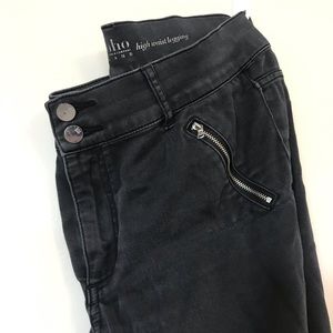 New York & Company Jeans - Faded Black New York & Company Soho Jeggings New York & Company Jeans - Faded Black New York & Company Soho Jeggings